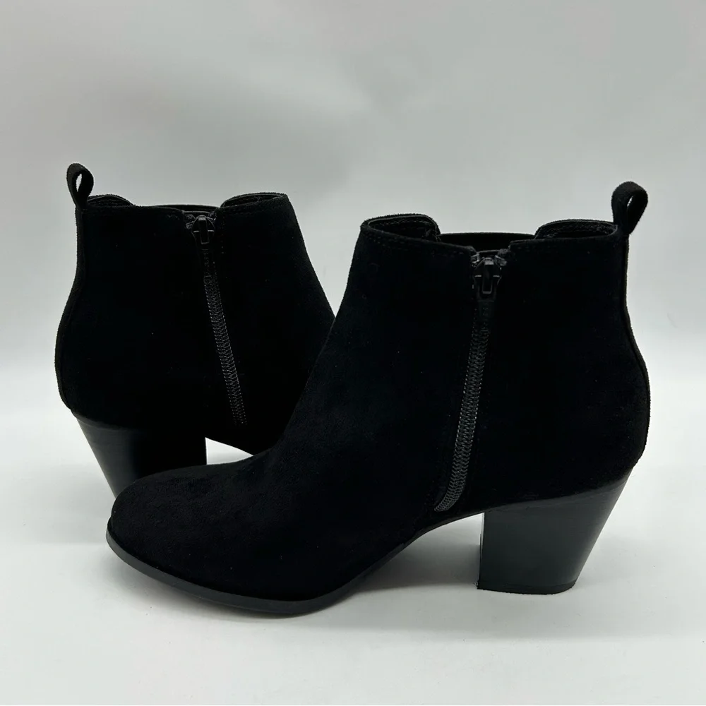 DV by Dolce Vita Collyns Black Faux Suede Ankle Booties Size 11 New With Box - Picture 9 of 12